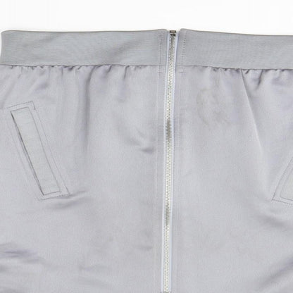 Close-up detail of Topshop women’s grey jacket, size UK 8