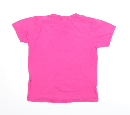 Back view of Gildan girls’ pink basic t-shirt, size 8-9, years