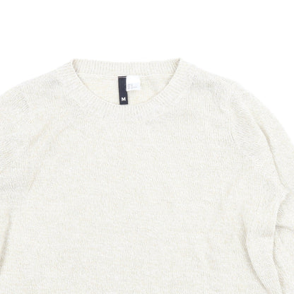 Close-up detail of Divided women’s beige jumper, size M