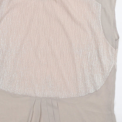 Brand and care label for Oasis women’s beige basic tank, size M