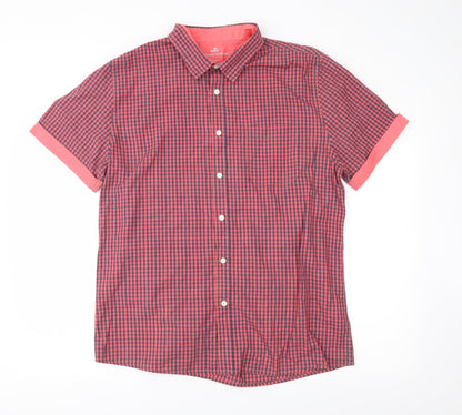 Additional front view of Easy men’s red plaid button-up, size L