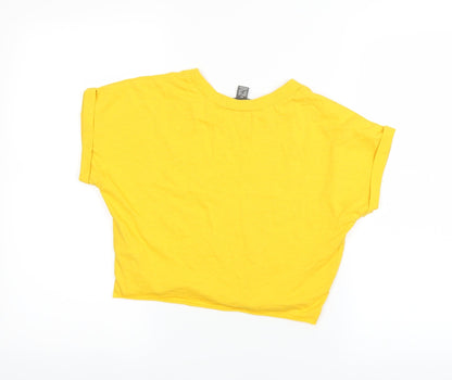Back view of Primark women’s yellow basic t-shirt, size UK 6