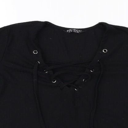 Close-up detail of Select women’s black basic t-shirt, size UK 6