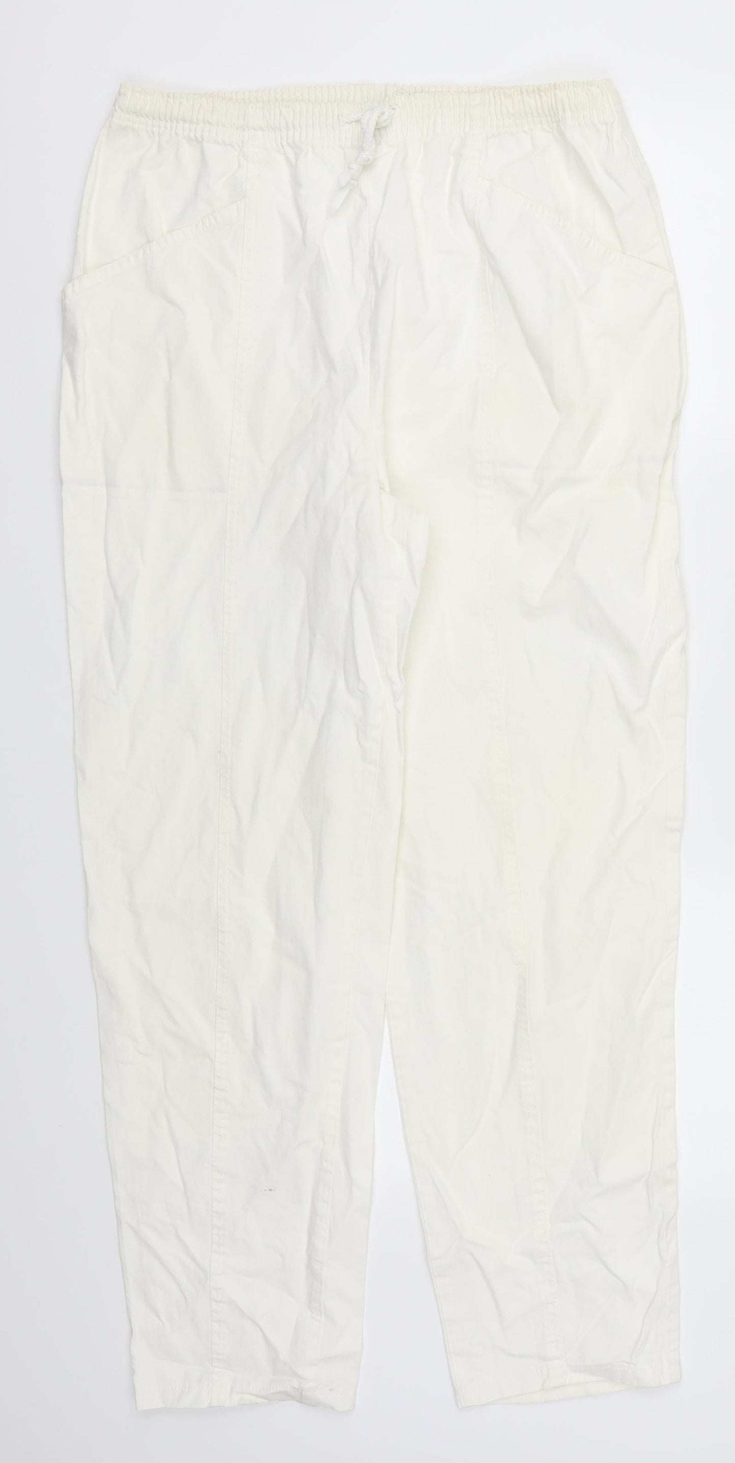 Preworn Womens White   Trousers  Size 32 in L28 in