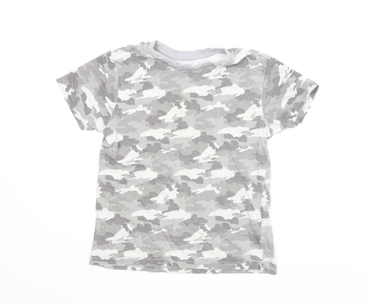 Primark Boys Grey Camouflage  Basic T-Shirt Size 7-8 Years