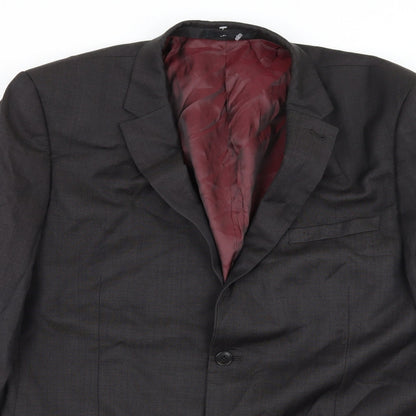 Close-up detail of Altamoda men’s grey jacket suit jacket, size XL