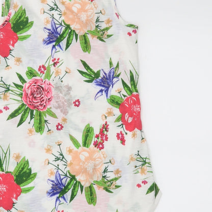 Brand and care label for dorophy perkins women’s white floral basic tank, size UK 6