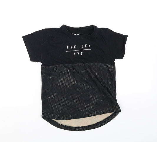 brk lyn Boys Black   Basic T-Shirt Size 6-7 Years