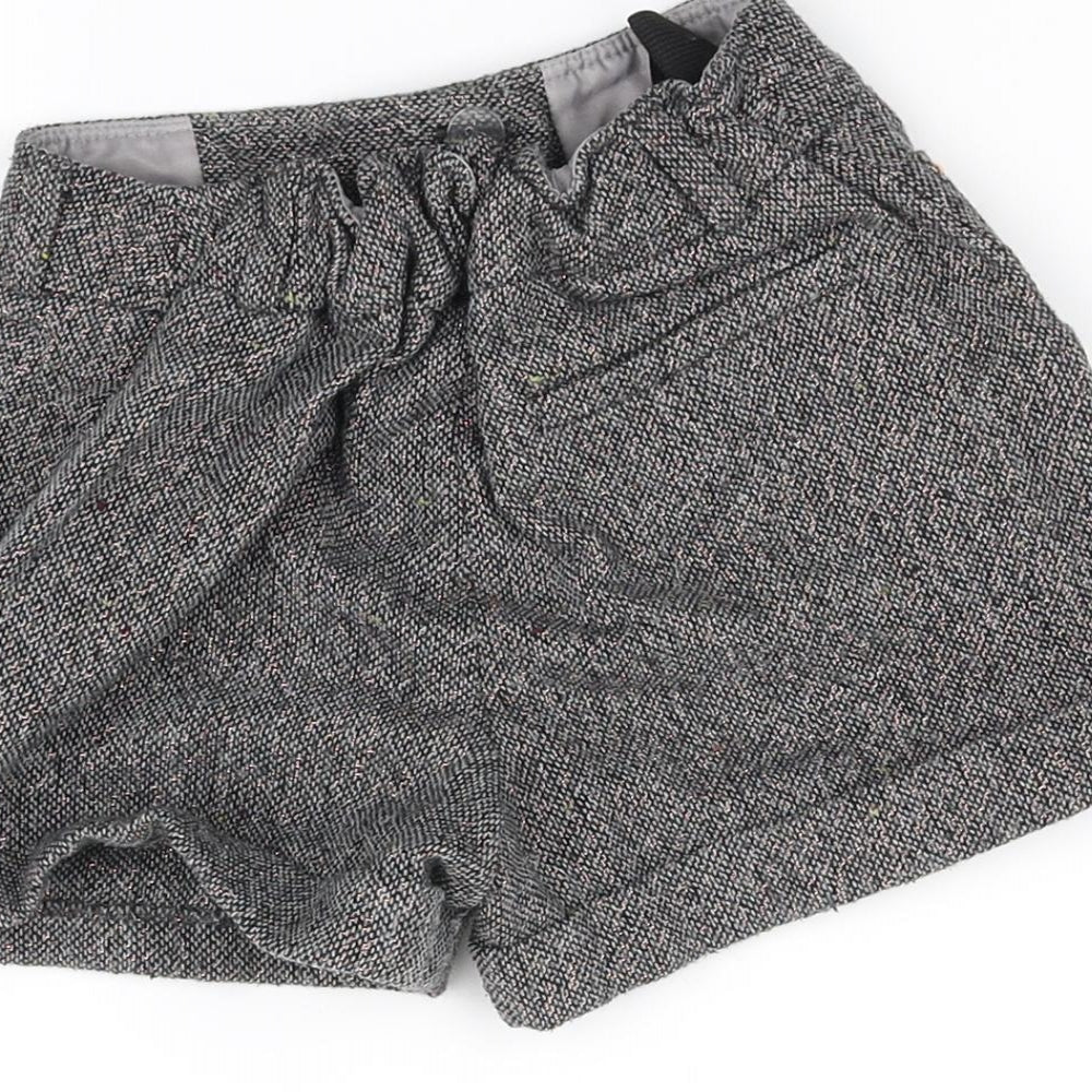 F&F Girls Grey   Cut-Off Shorts Size S