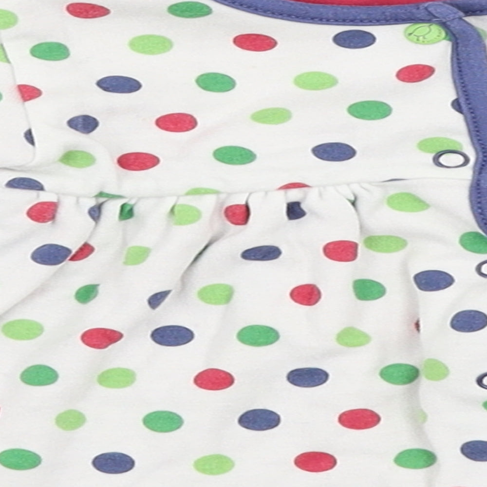M&S  White Spotted  Basic T-Shirt Size 3-6 Months