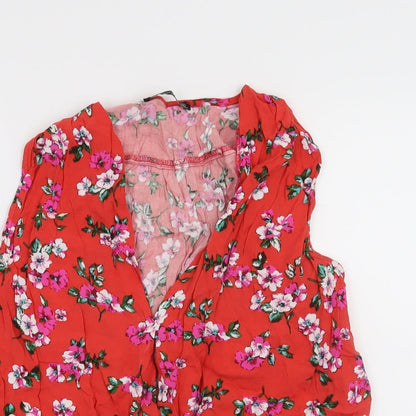 Close-up detail of Atmosphere women’s red floral basic blouse, size UK 12