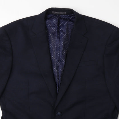 Close-up detail of Primark men’s blue jacket suit jacket, size 38