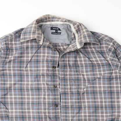 Close-up detail of Wolsey men’s grey plaid button-up, size M
