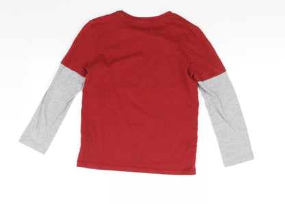 Back view of F&F girls’ red basic t-shirt, size 8-9, years