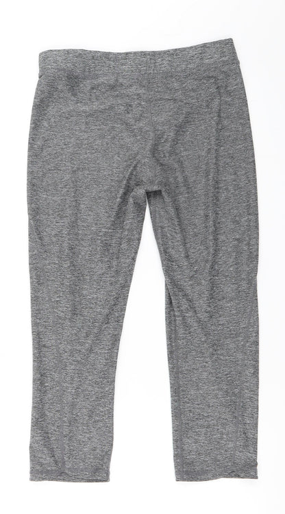 Back view of H&M women’s grey cropped leggings, size S, 21-inch leg