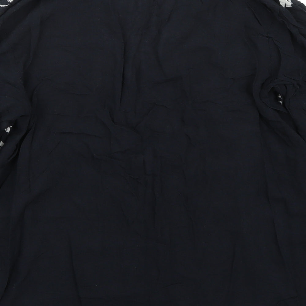 Preworn Womens Black   Basic T-Shirt Size M
