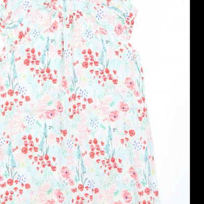 Brand and care label for H&M girls’ white floral basic t-shirt, size 2, years