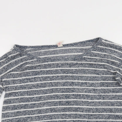 Close-up detail of Diverse women’s blue striped basic t-shirt, size M