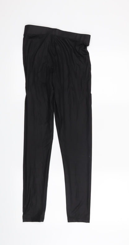 Back view of New Look women’s black jegging trousers, size UK 8, 26-inch leg