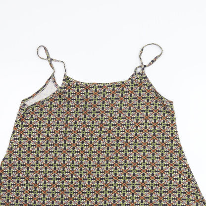 Close-up detail of Atmosphere women’s multicoloured floral tunic blouse, size UK 12
