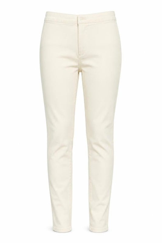 Front view of women’s ivory denim skinny jeans, size UK 30, in, 32-inch leg