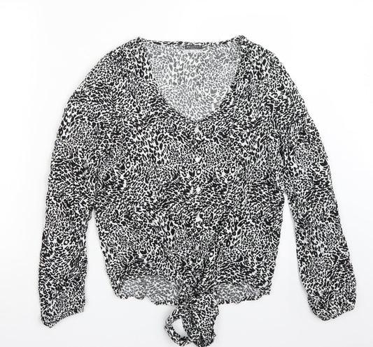 Beloved Womens White Animal Print  Basic Button-Up Size 8