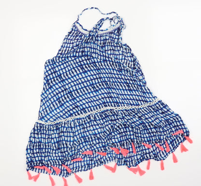 Back view of Papaya women’s blue polka dot basic blouse, size S