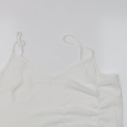 Close-up detail of F&F women’s white basic blouse, size UK 16