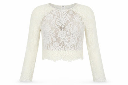 Front view of PRETTYLITTLETHING women’s ivory cropped blouse, size UK 8