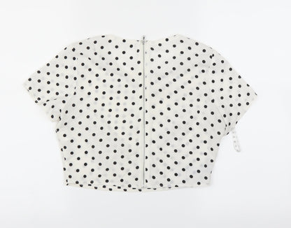 Back view of Missguided women’s white basic t-shirt, size UK 8