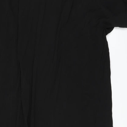 Brand and care label for Boohoo women’s black cardigan jumper, size M