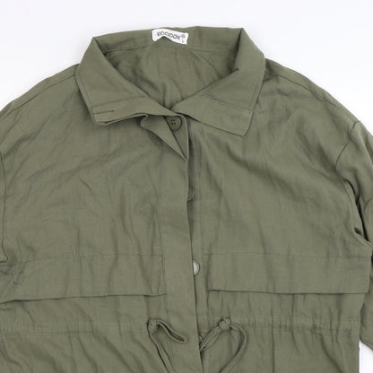 Close-up detail of Kooiook women’s green jacket, size L