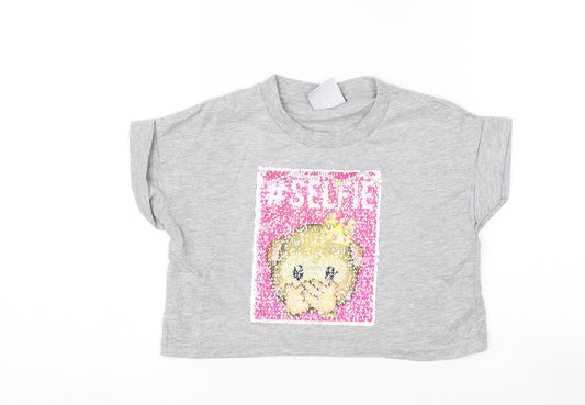 Primark Girls Grey   Basic T-Shirt Size 8-9 Years  - selfie