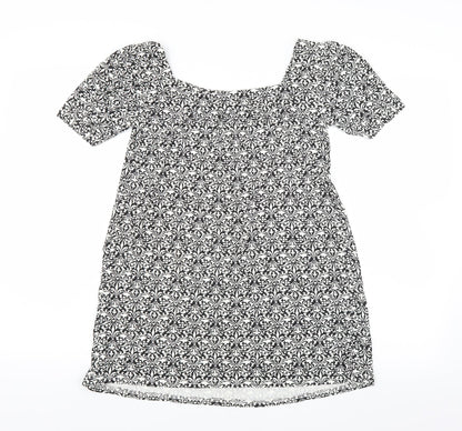 Back view of Matalan women’s black floral basic blouse, size UK 8