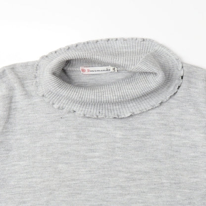 Close-up detail of Beaumonde women’s grey knit jumper, size L