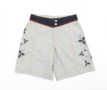 Front view of Preworn women’s grey floral bermuda shorts, size S