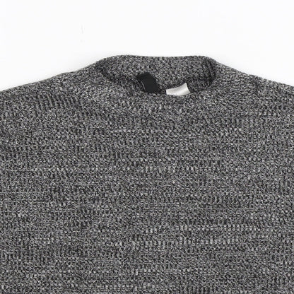 Close-up detail of Divided women’s grey knit jumper, size S