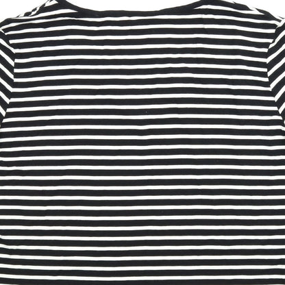 Brand and care label for Country Casuals women’s black striped basic t-shirt, size L