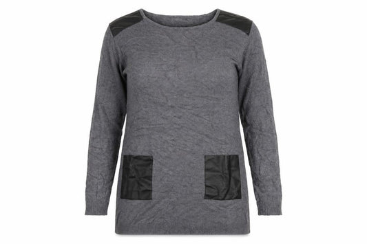 Front view of Primark women’s grey jumper, size XL