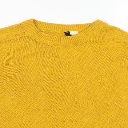 Close-up detail of Divided women’s yellow knit jumper, size S