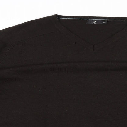 Close-up detail of F&F men’s brown jumper, size 2XL