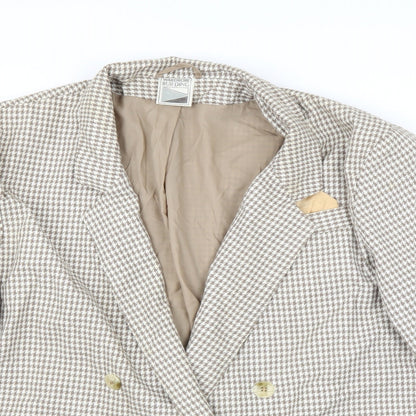 Close-up detail of Wardrobe building women’s white jacket, size UK 18