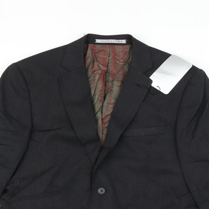 Close-up detail of Alexander men’s grey jacket suit jacket, size 40