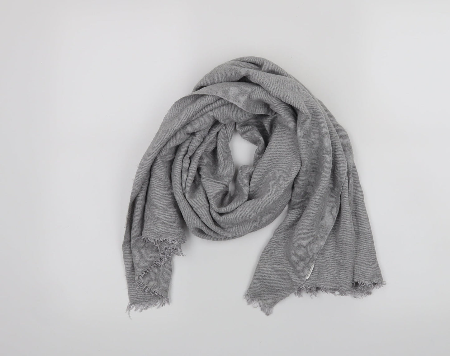 Preworn Womens Grey    Scarf