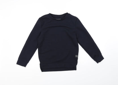 Additional front view of Primark girls’ blue jumper, size 8-9, years