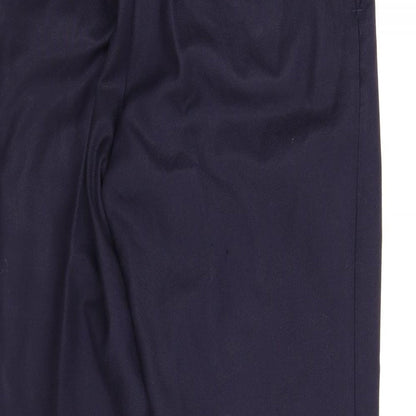 Brand and care label for Dimensions men’s blue carpenter trousers, size 32, in, 29-inch leg