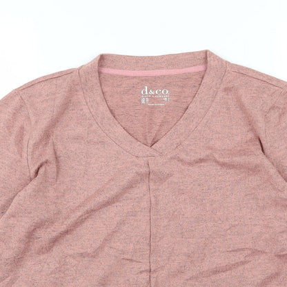 Close-up detail of D&Co. women’s pink knit jumper, size L