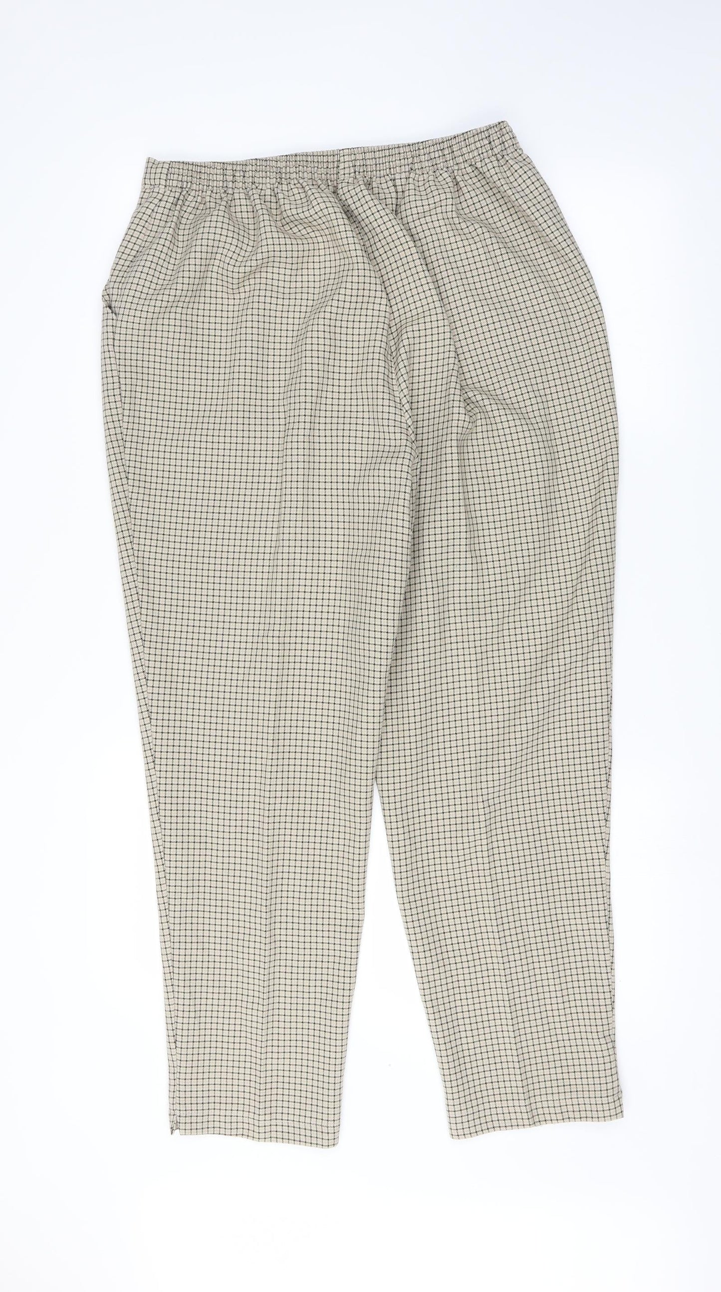 Preworn Womens White   Trousers  Size 18 L27 in