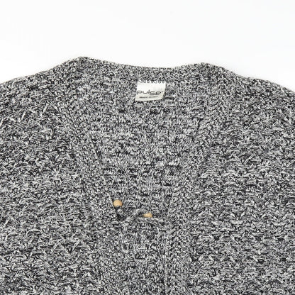 Close-up detail of Pulse women’s grey knit cardigan jumper, size S