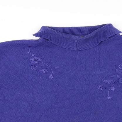 Close-up detail of Reflect women’s blue jumper, size XL